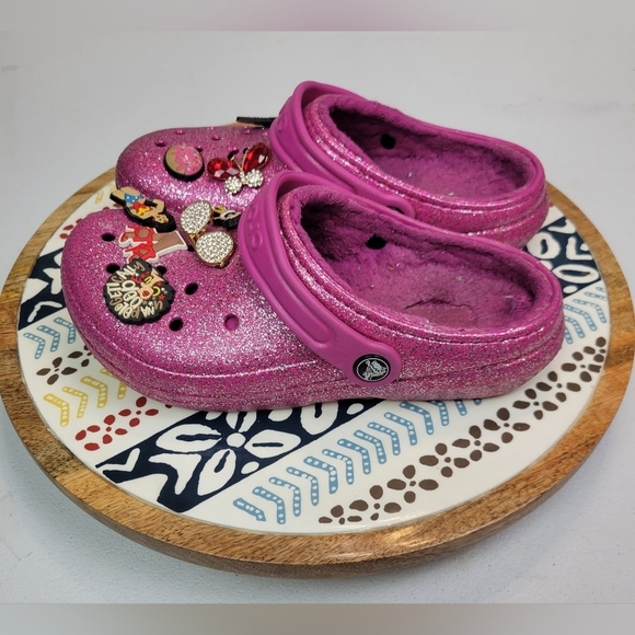 Unisex Taffy Pink glitter clog Girl Size 3 with valuable fun  charms - Picture 2 of 10